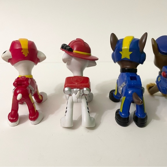 Lot of 11 Paw Patrol Figures Toys - Picture 11 of 13
